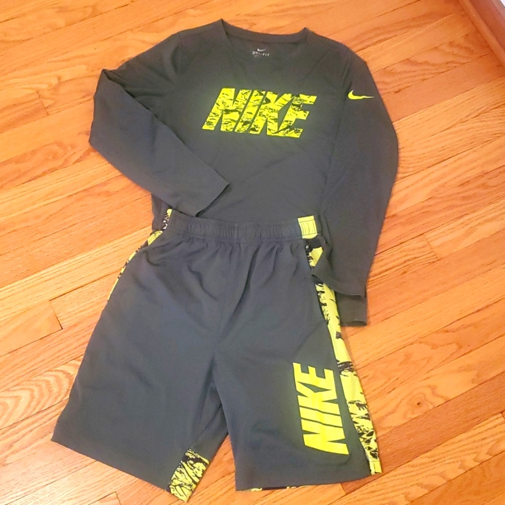 Nike 2pc set